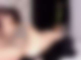 AlanaRouse-1's Live Sex Cam Show