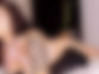 AlanaRouse-1's Live Sex Cam Show