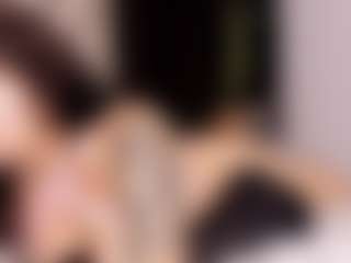 AlanaRouse-1's Live Sex Cam Show