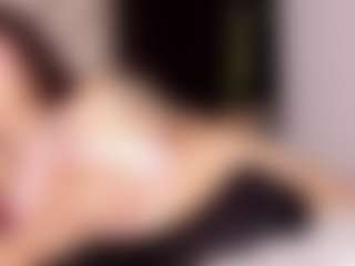 AlanaRouse-1's Live Sex Cam Show