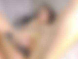 AlanaRouse-1's Live Sex Cam Show