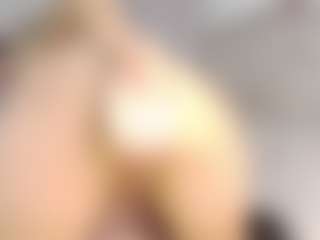 AlanaRouse-1 MILF webcam performer live streaming
