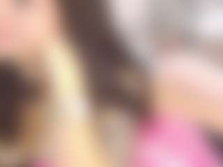AlanaRouse-1's Live Sex Cam Show