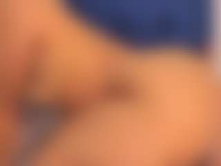 Live cam show with Alexa_Paris - Control on slutload