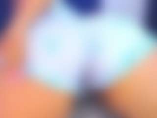 Live cam show with Alexa_Paris - Latina on Uber Horny | colombia