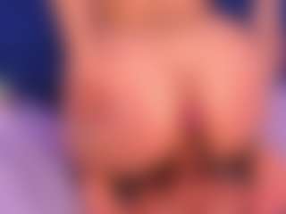 Live cam show with Alexa_Paris - Living Room on Camsoda