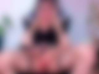 evelyn-hoffman's Live Sex Cam Show
