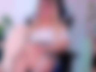 evelyn-hoffman's Live Sex Cam Show