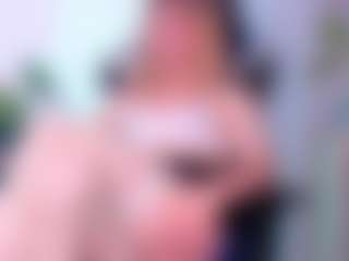 Live cam show with evelyn-hoffman - Tattoos on CamClone