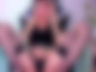 evelyn-hoffman's Live Sex Cam Show