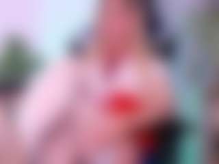 Live cam show with evelyn-hoffman - Average on Camsoda