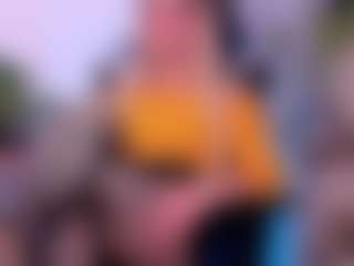 Live cam show with evelyn-hoffman - HD on Camsoda