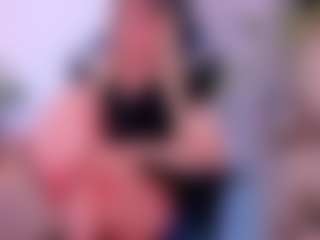 Live cam show with evelyn-hoffman - Brown Eyes on Camsoda