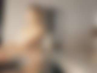 Live cam show with samantha-mature - Granny MILF on Mixed Magazine Live