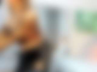 Live cam show with samantha-mature - Shaved Pussy MILF on Fling VIP Chat