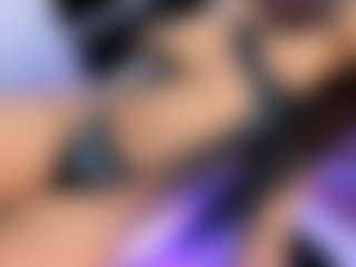 Live cam show with SlutBritny - Tease on Camsoda