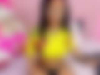 Live cam show with ZOE-MARIA - Glasses on Dare Cams