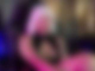 Live cam show with Hottie Ayleen - Skinny on MyBangCams