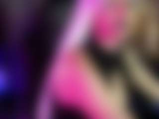 Live cam show with Hottie Ayleen - Flashing on TottyGirls