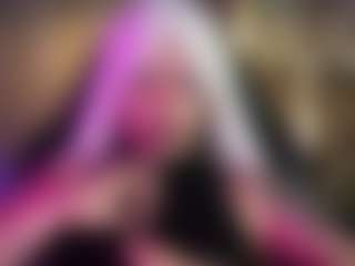 Live cam show with Hottie Ayleen - Skinny on Camiplay Live