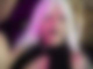 Live cam show with Hottie Ayleen - Small Tits on SinfulBabes