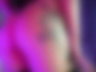Hottie Ayleen's Live Sex Cam Show
