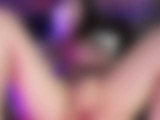Hottie Ayleen's Live Sex Cam Show