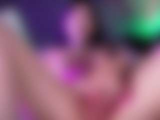 Hottie Ayleen's Live Sex Cam Show