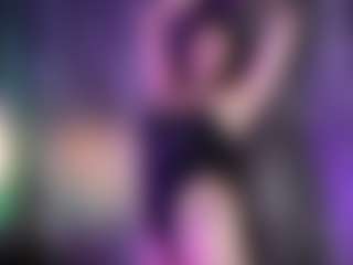 Live cam show with Hottie Ayleen - Blue Eyes on AdultVida.com