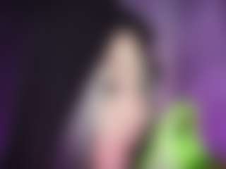 Hottie Ayleen's Live Sex Cam Show
