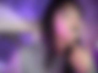 Hottie Ayleen's Live Sex Cam Show