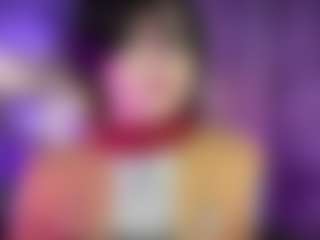 Hottie Ayleen's Live Sex Cam Show