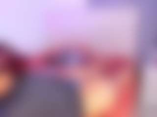 Live cam show with Hayden-Howland - Curvy on CamwithHer