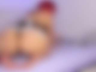 Live cam show with Hayden-Howland - Bedroom on slutload
