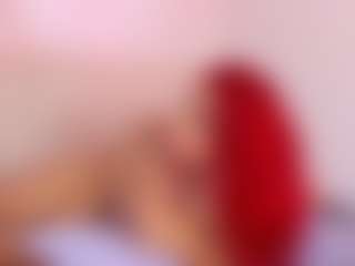 Live cam show with Hayden-Howland - Living Room on sexytreat.net