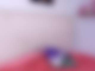Live cam show with Hayden-Howland - Red Hair Teen (18+) on Uber Horny