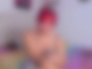 Live cam show with Hayden-Howland - Red Hair Amateur on Milf Play