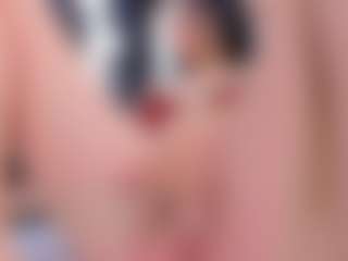 Live cam show with SarayRoyse - Living Room on googirlz