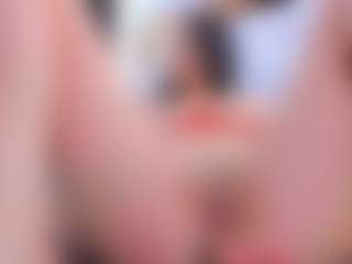 Live cam show with SarayRoyse - Petite Teen (18+) on https://playwithruby.com