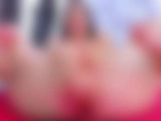 Live cam show with SarayRoyse - Living Room on xxxlivecams.org
