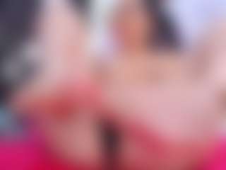 Live cam show with SarayRoyse - Living Room on instabang