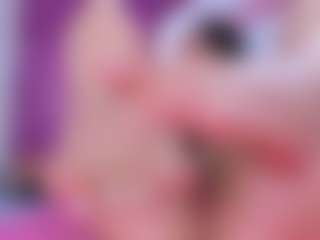 Live cam show with SarayRoyse - Bedroom on Camming Site