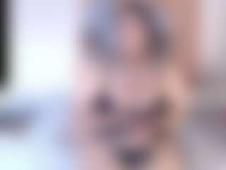 sweetdesires's Live Sex Cam Show