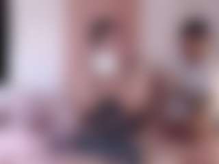 sweetdesires's Live Sex Cam Show