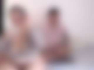 sweetdesires's Live Sex Cam Show
