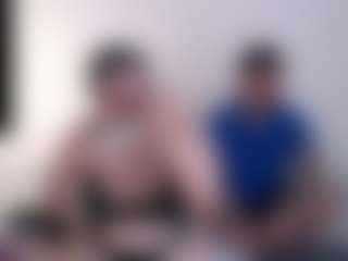 sweetdesires's Live Sex Cam Show