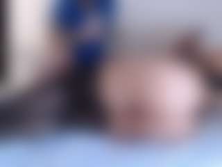 sweetdesires's Live Sex Cam Show