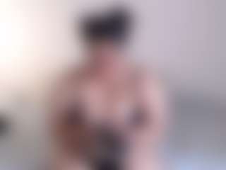 sweetdesires's Live Sex Cam Show