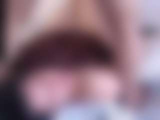 sweetdesires's Live Sex Cam Show