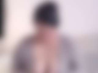 sweetdesires's Live Sex Cam Show